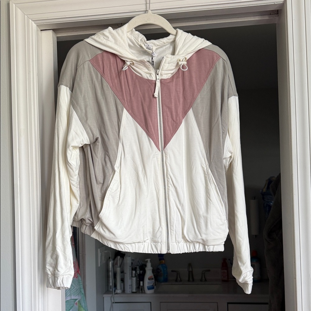 Stylish Women's Colorblock Bomber Jacket